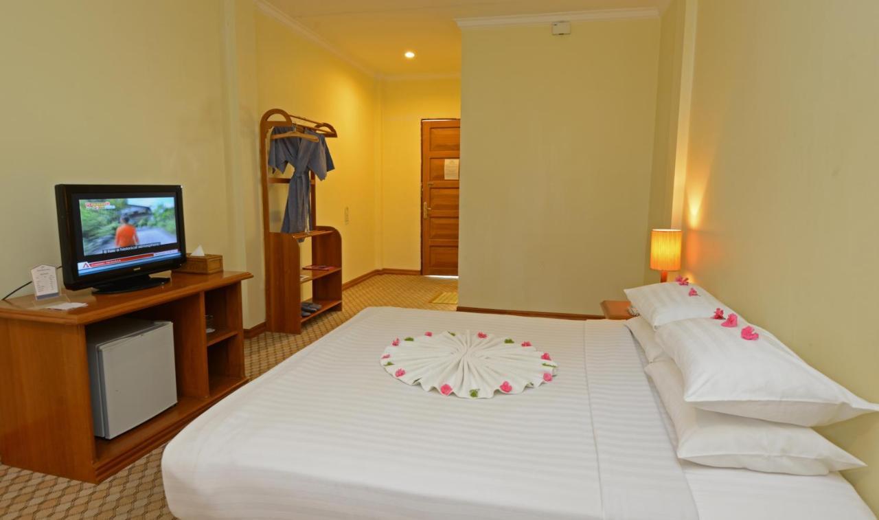 Mount Pleasant Hotel Oattara Thiri Exteriér fotografie